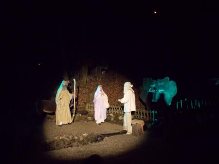 Predstava Božična noč pri Ivanovem izviru 53